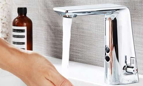 Commercial Touchless Bathroom Faucets