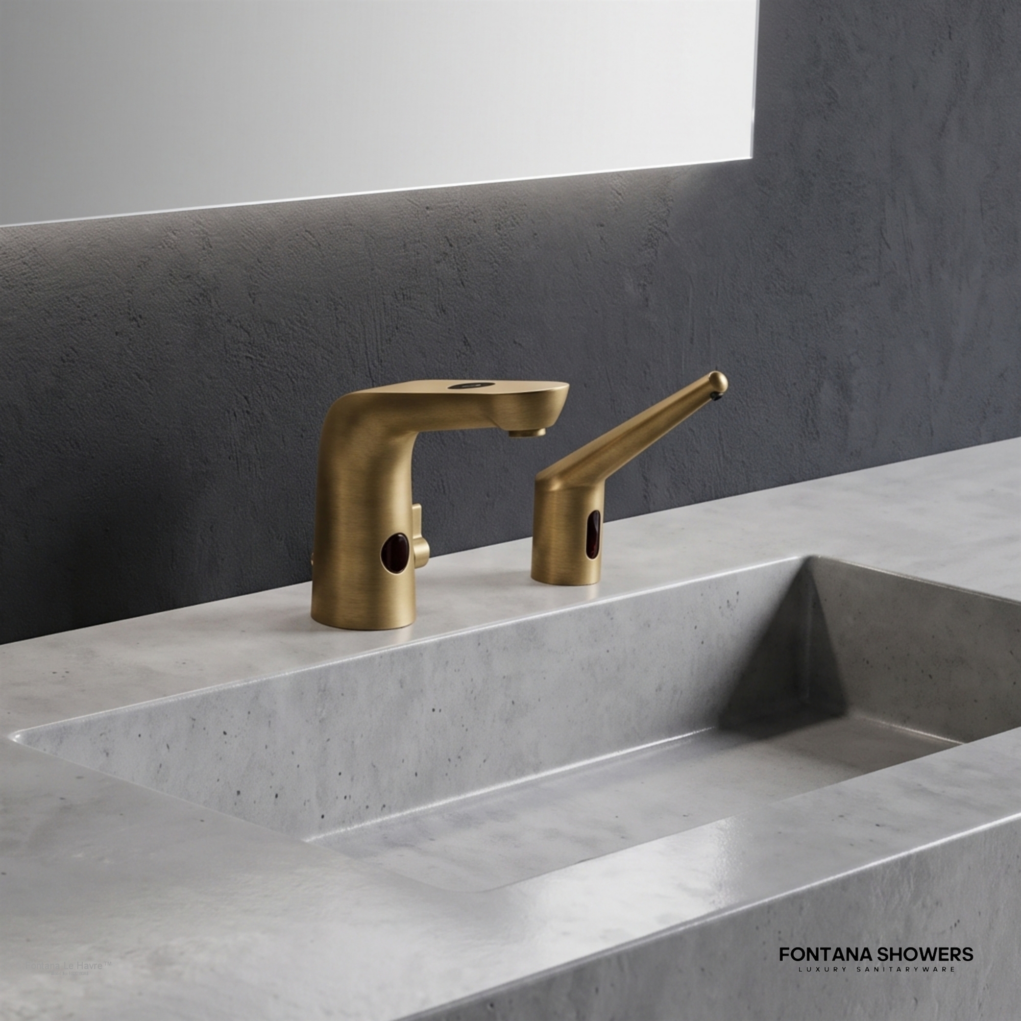 Alternate view of FontanaShowers FS20160AB Antique Brass product