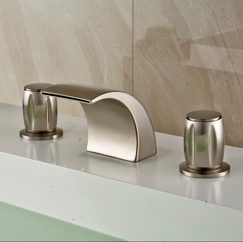 Montreal Brushed Nickel Finish Deck Mount Bathtub Faucet with Hot and Cold Mixer.