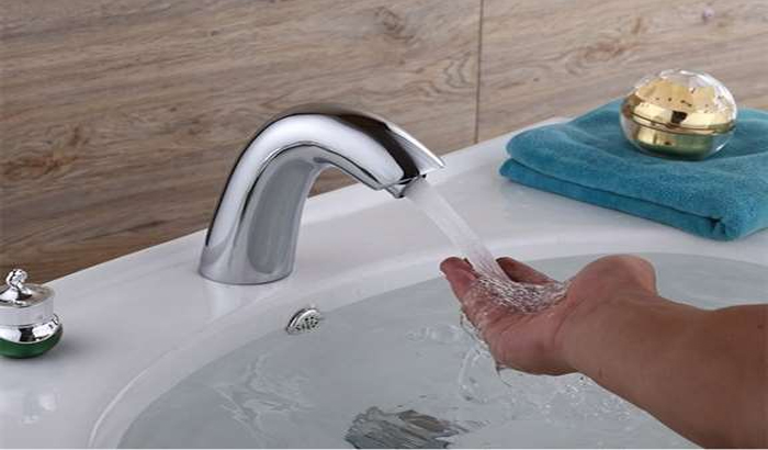 Fontana Temperature Control LEO Sensor Faucet