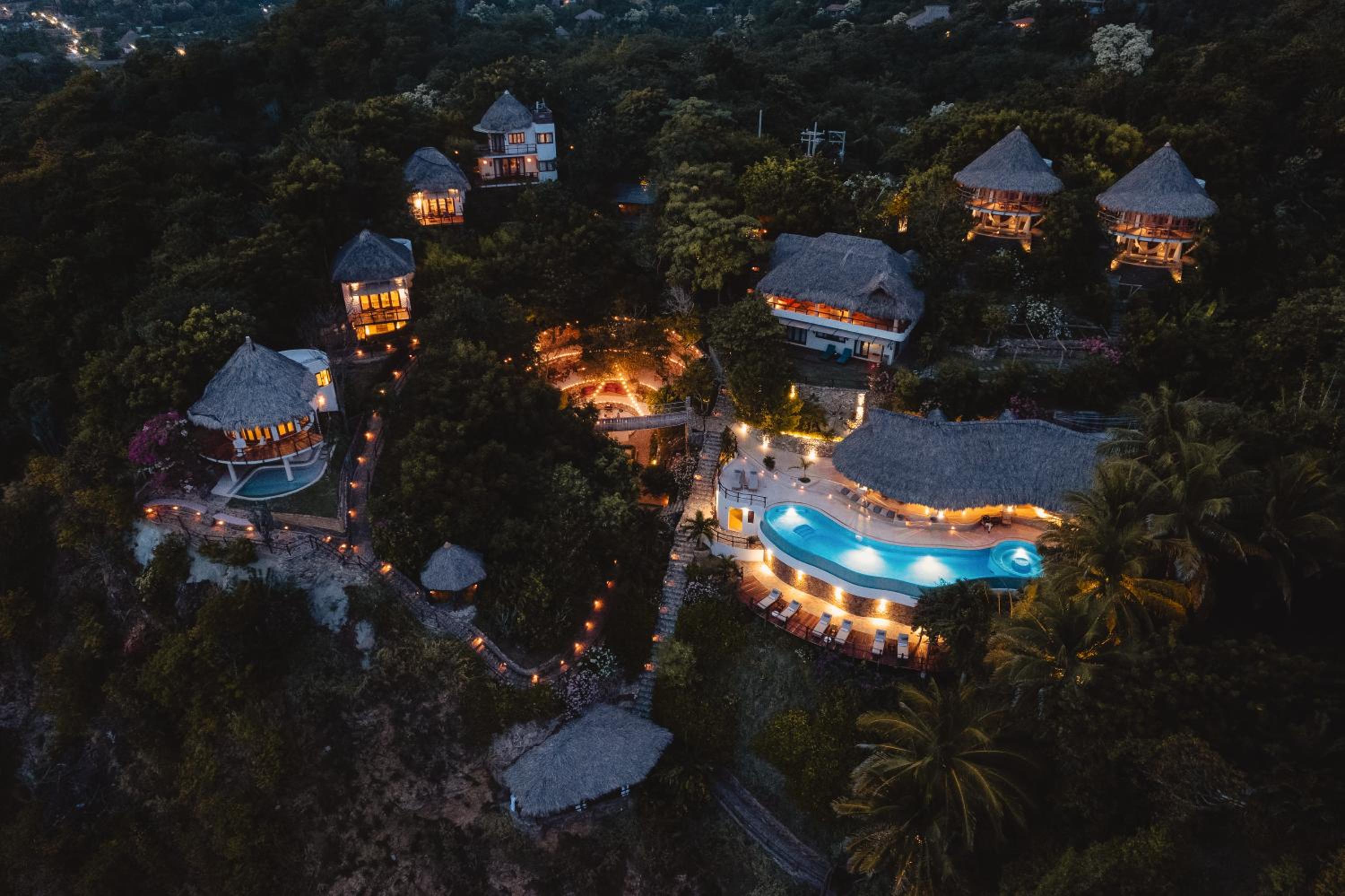 Zoa Hotel