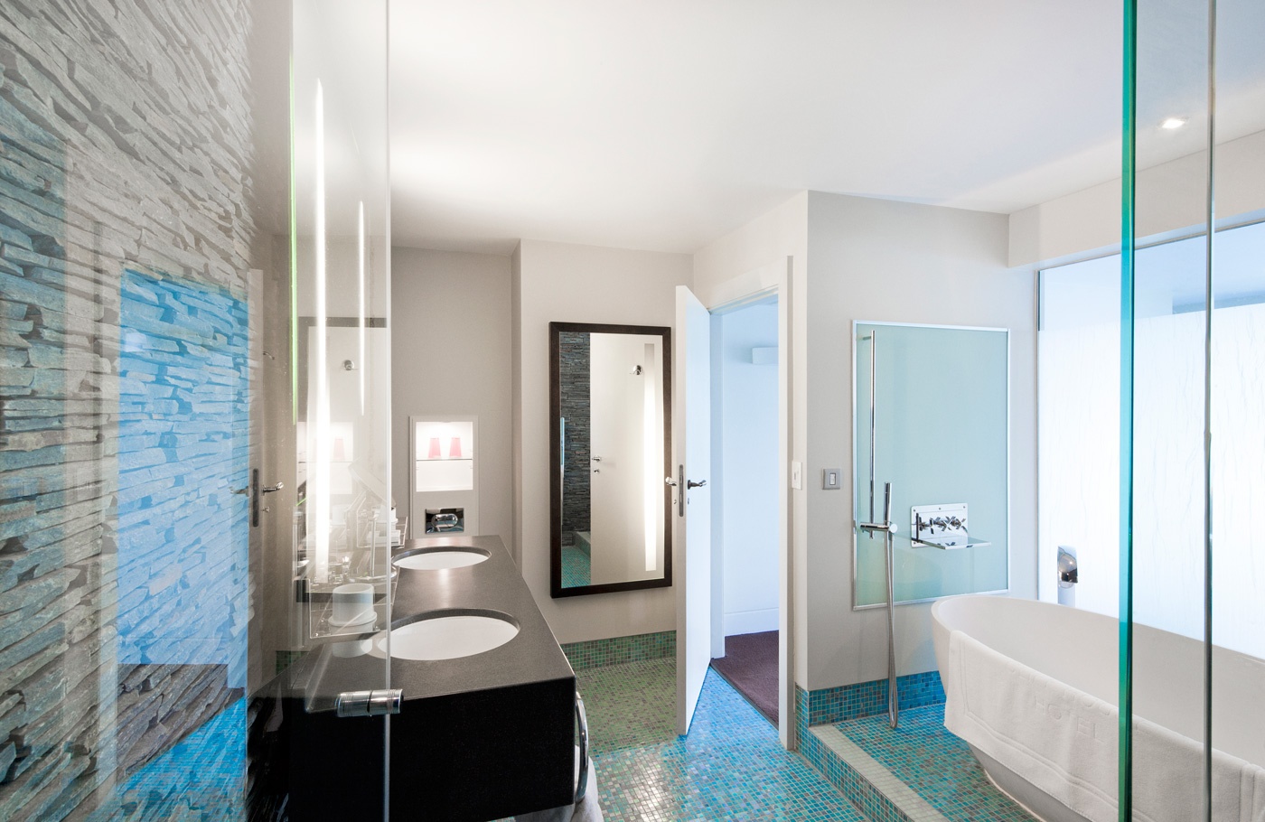 Fontana-shower-system