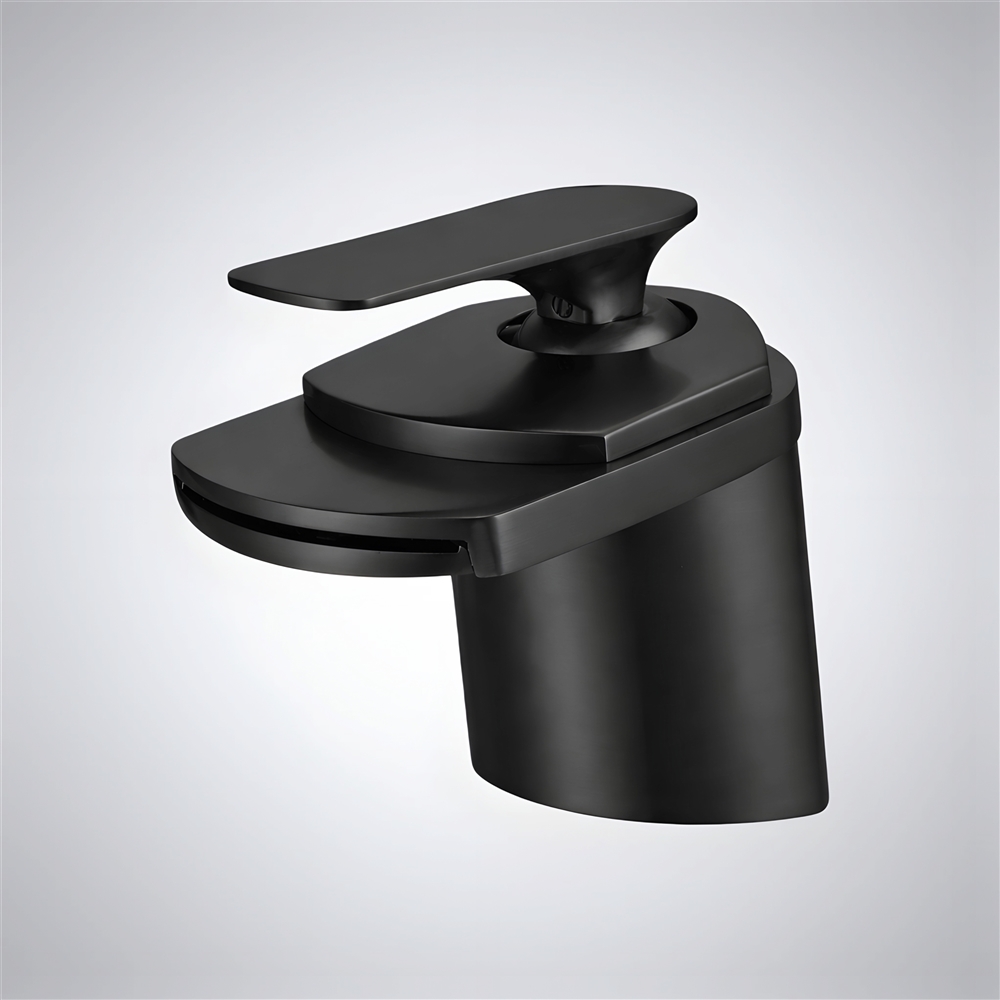 Fontana MonoVistaâ„¢ â€“Linear Matte Black