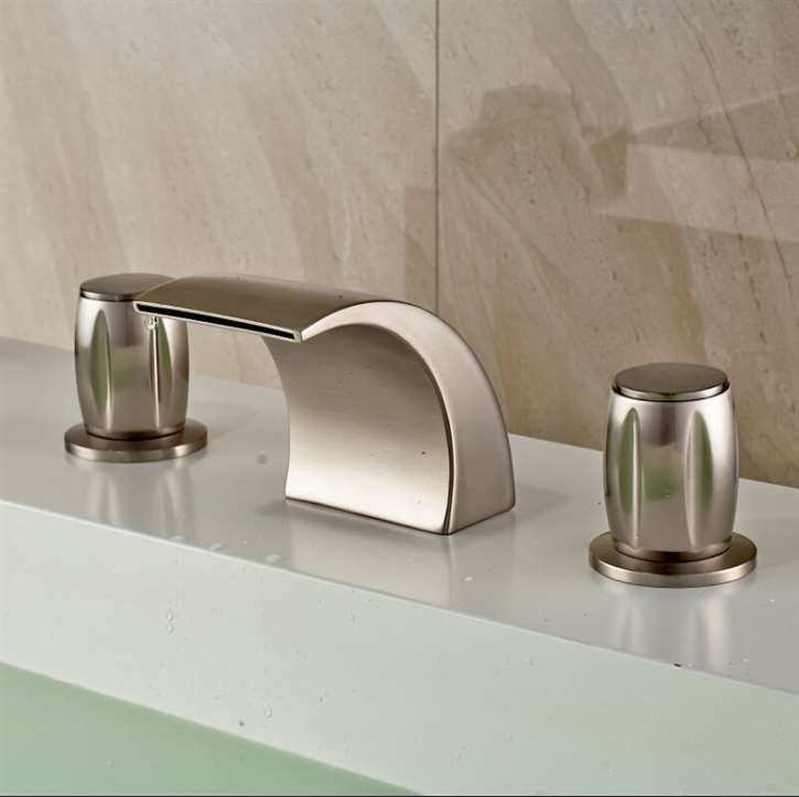 Montreal Brushed Nickel Deck Mount Bathtub Faucet