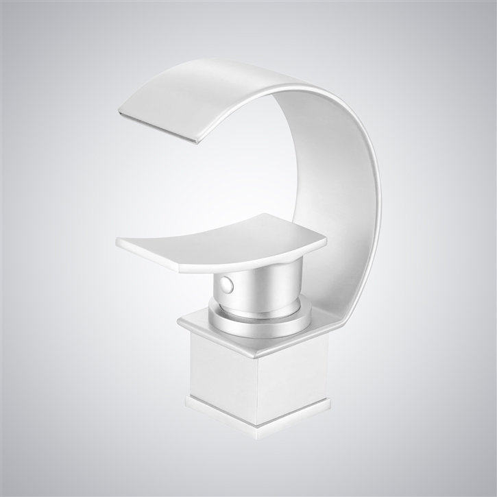Fontana Yrieix Matte White Single Handle Hot And Cold Waterfall Basin Faucet